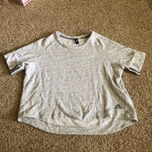 Adidas sweatshirt short sleeve